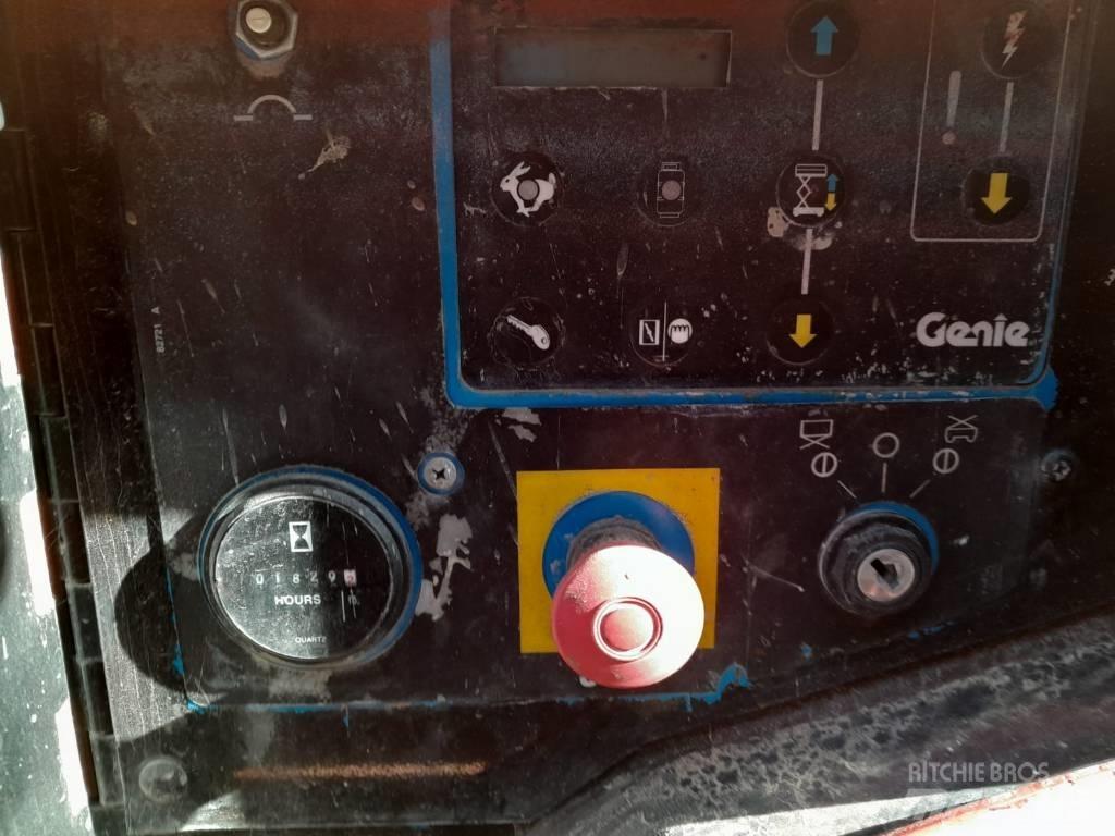 Genie GS2668RT 剪叉式升降机