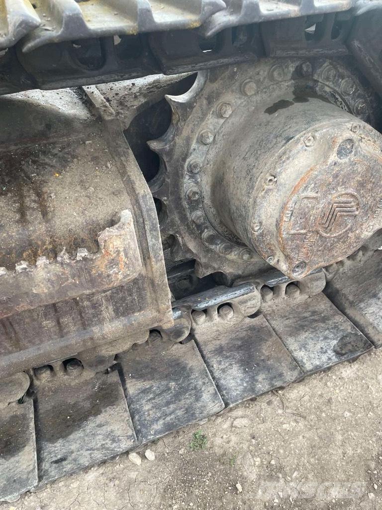 JCB JZ 235 LC 履带挖掘机