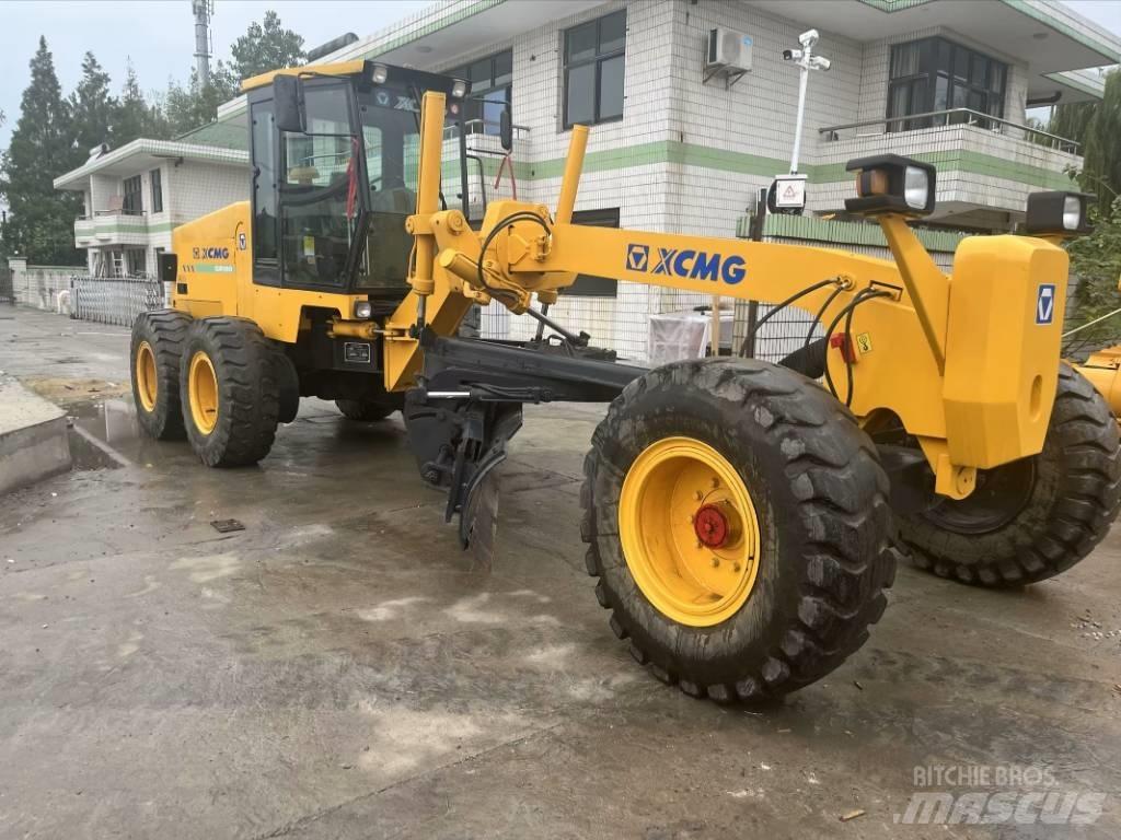 XCMG GR 180 平地机/推土机