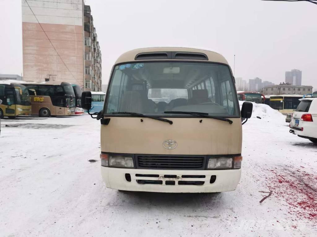 Toyota Coaster Bus 迷你巴士