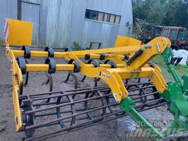 Agrisem VibroMulch 手扶中耕机