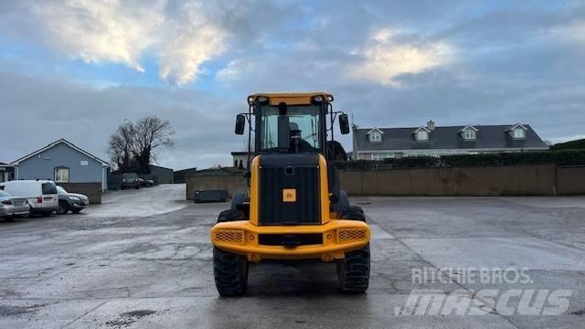 JCB 411 轮式装载机
