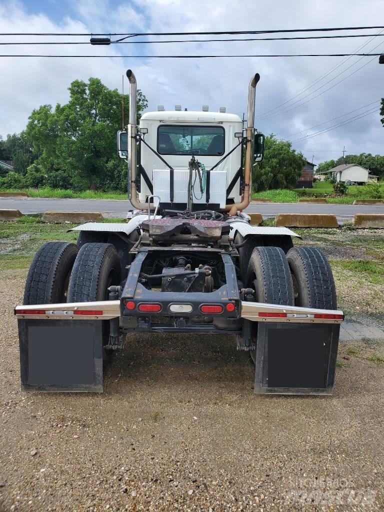 Mack P 164 T 平板车