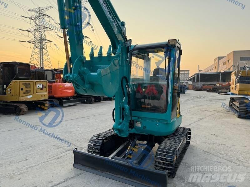 Kubota U 25 小型挖掘机