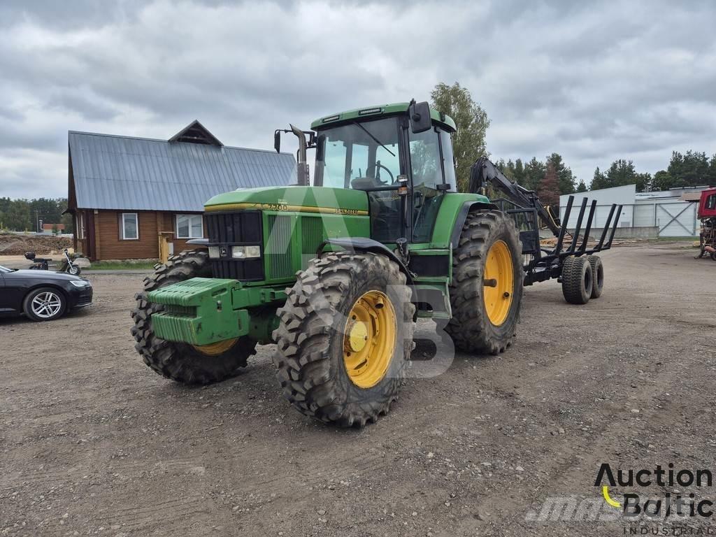 John Deere 7700 集运机