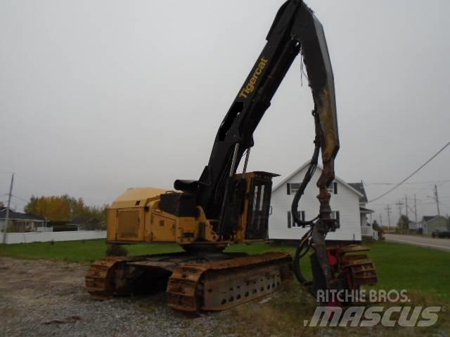 Tigercat H855C 收割机