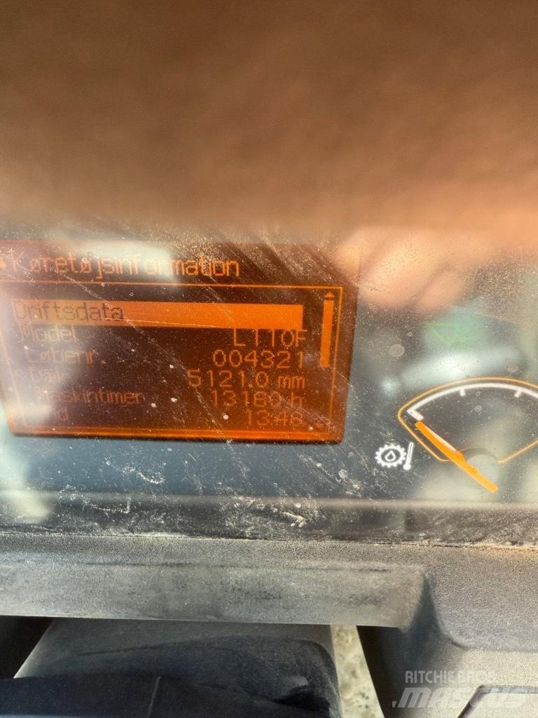 Volvo L 110 F 轮式装载机