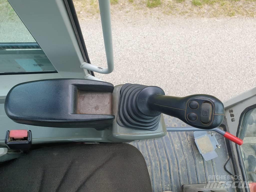 Takeuchi TB295W 轮式挖掘机