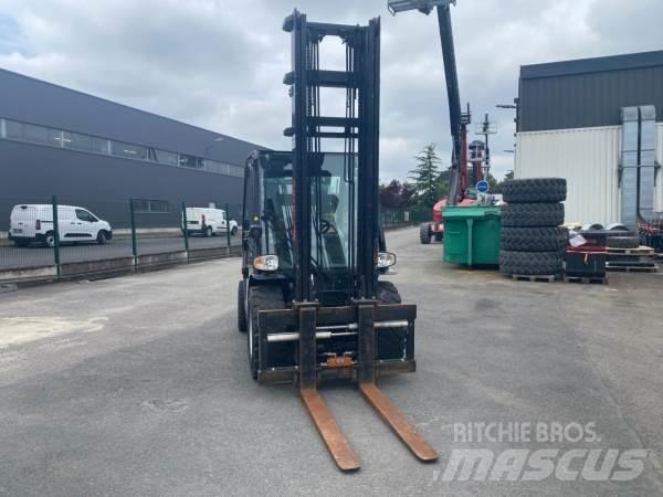 Manitou MSI35 越野叉车|叉装车