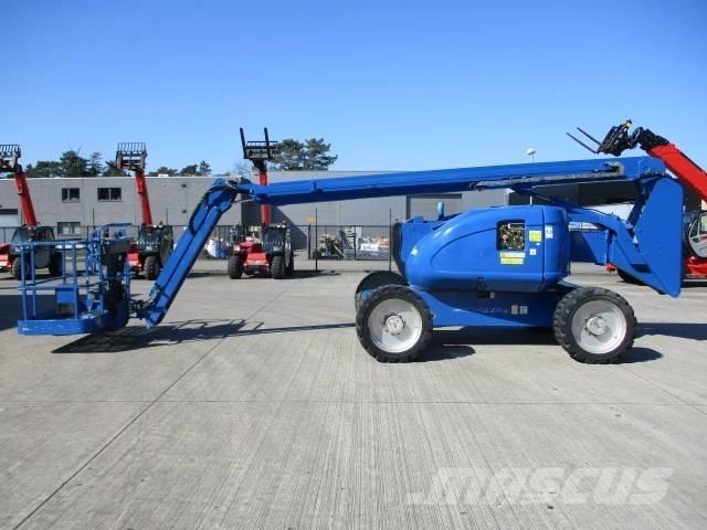 JLG 600 AJ (253) 自走式伸缩臂升降机