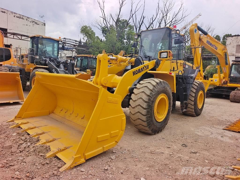 Komatsu WA 380 轮式装载机
