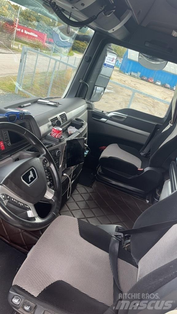 MAN TGX 35.510 工程吊钩车
