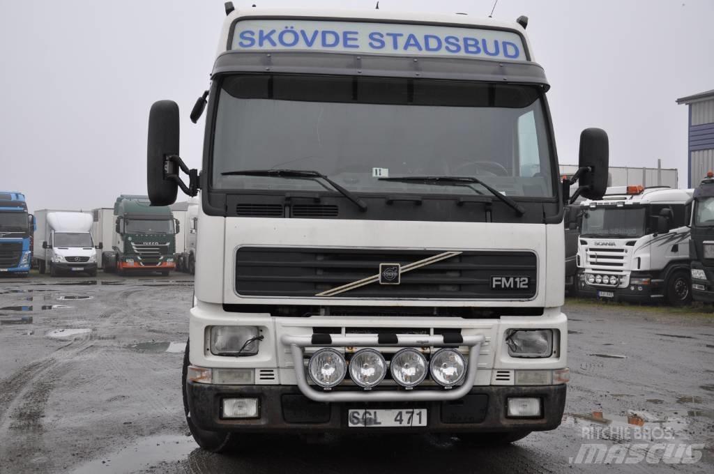 Volvo FM12 380 4X2 集装箱叉车