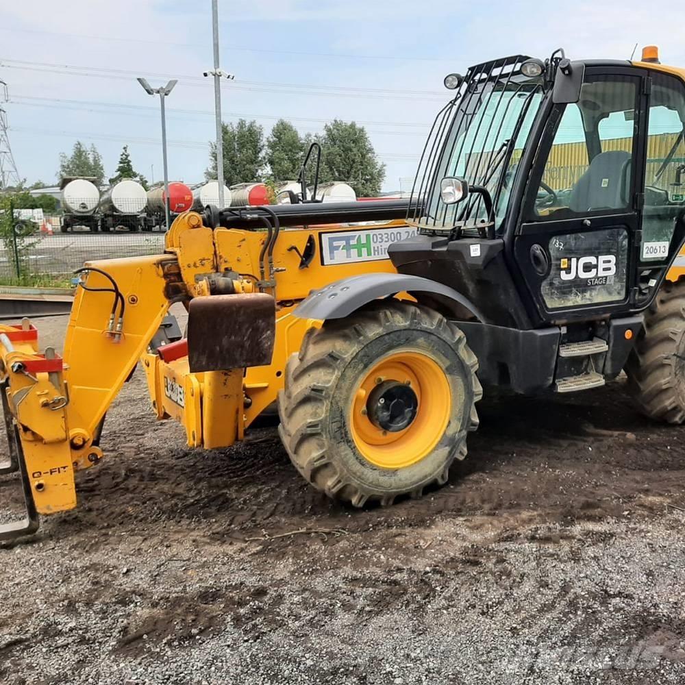 JCB 535 V 125 伸缩臂叉装车|叉装车