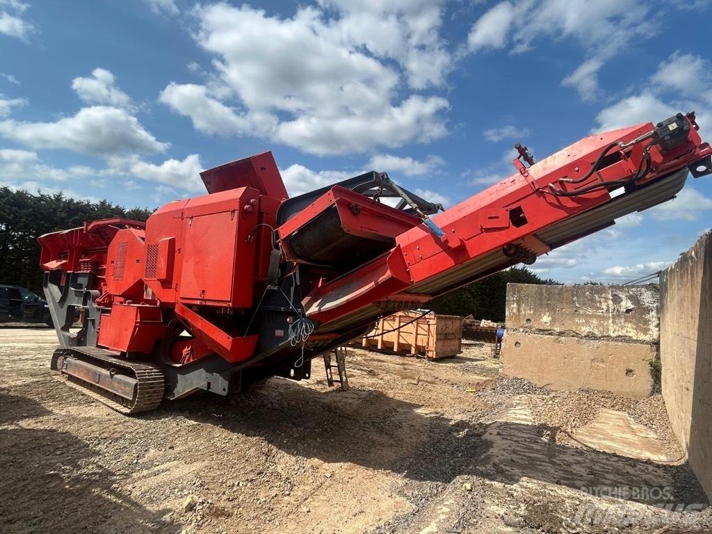 Finlay J 1160 移动式破碎机