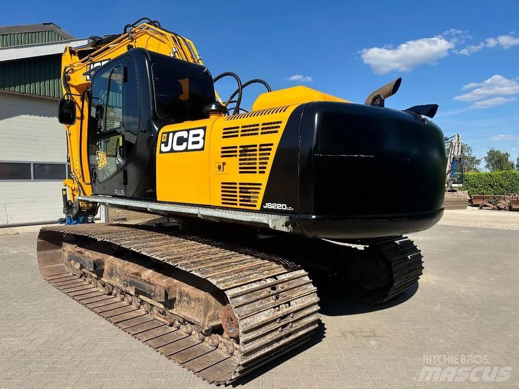 JCB JS220LC 履带挖掘机