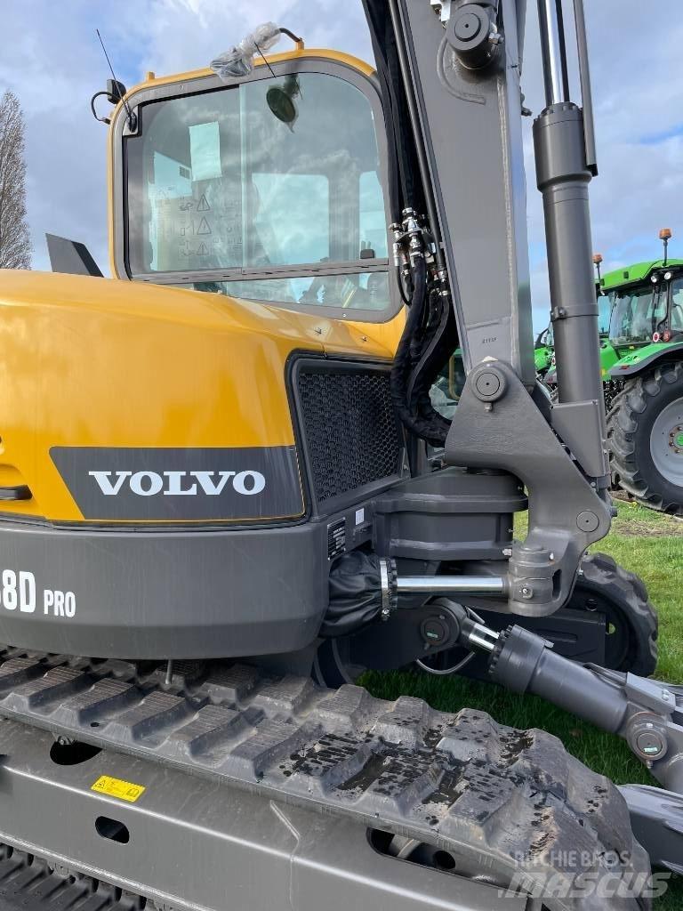 Volvo ECR 88 D PRO 中型挖掘机