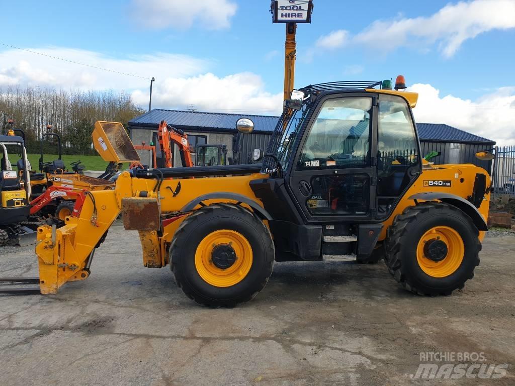 JCB 540-140 伸缩臂叉装车|叉装车