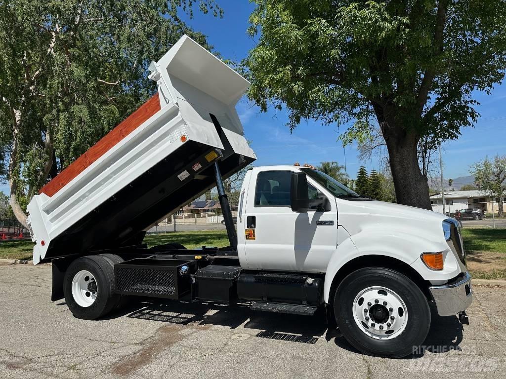 Ford F 750 SD 自卸式货车