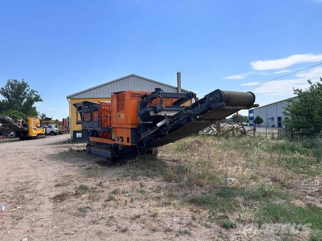 Hartl PC1270i 移动式破碎机