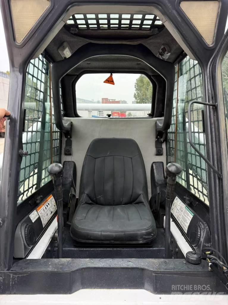 Bobcat S 185 滑移装载机