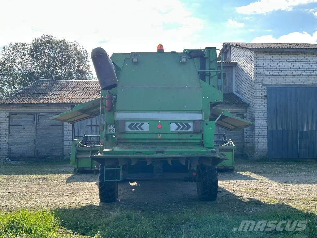 Deutz-Fahr 5680 HTS 联合收割机