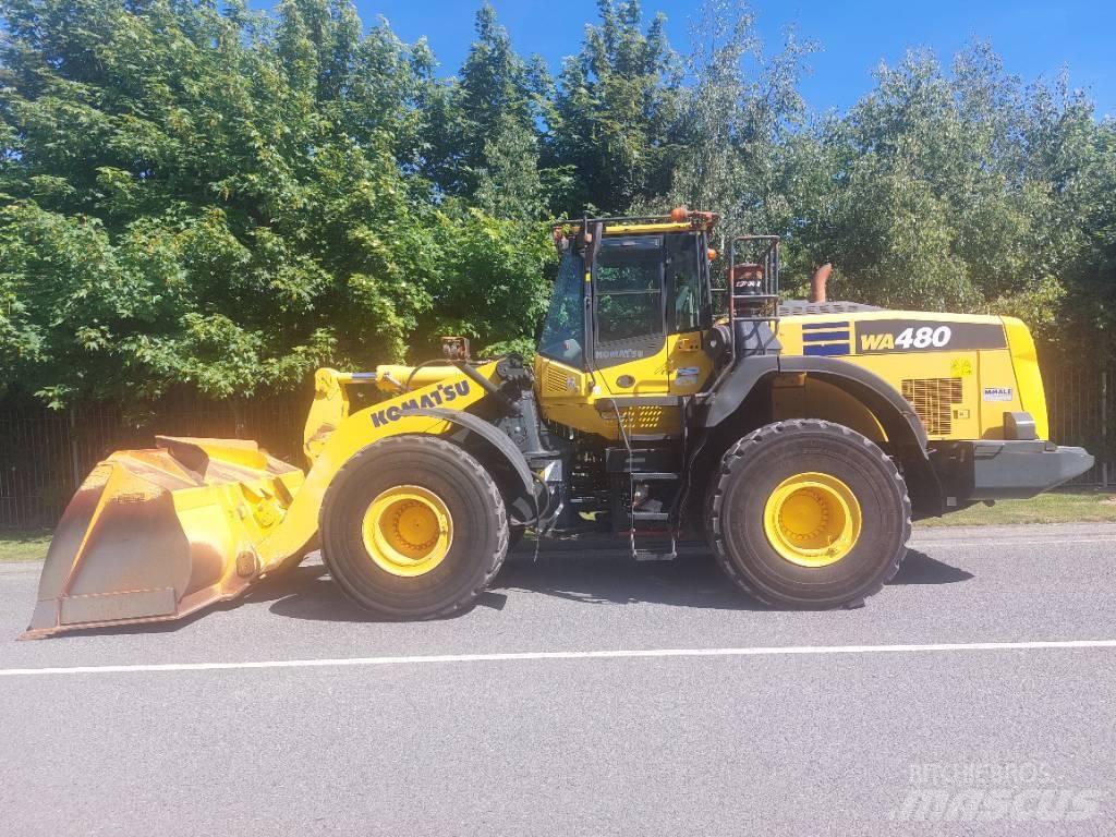 Komatsu WA480-8 轮式装载机