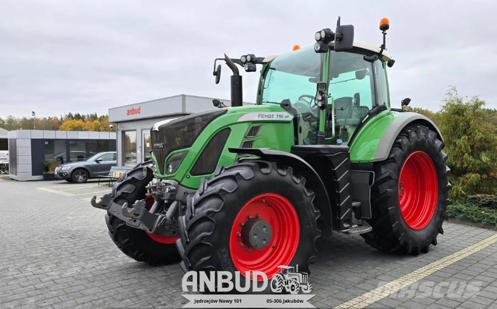 Fendt 716 Vario S4 拖拉机/农用车