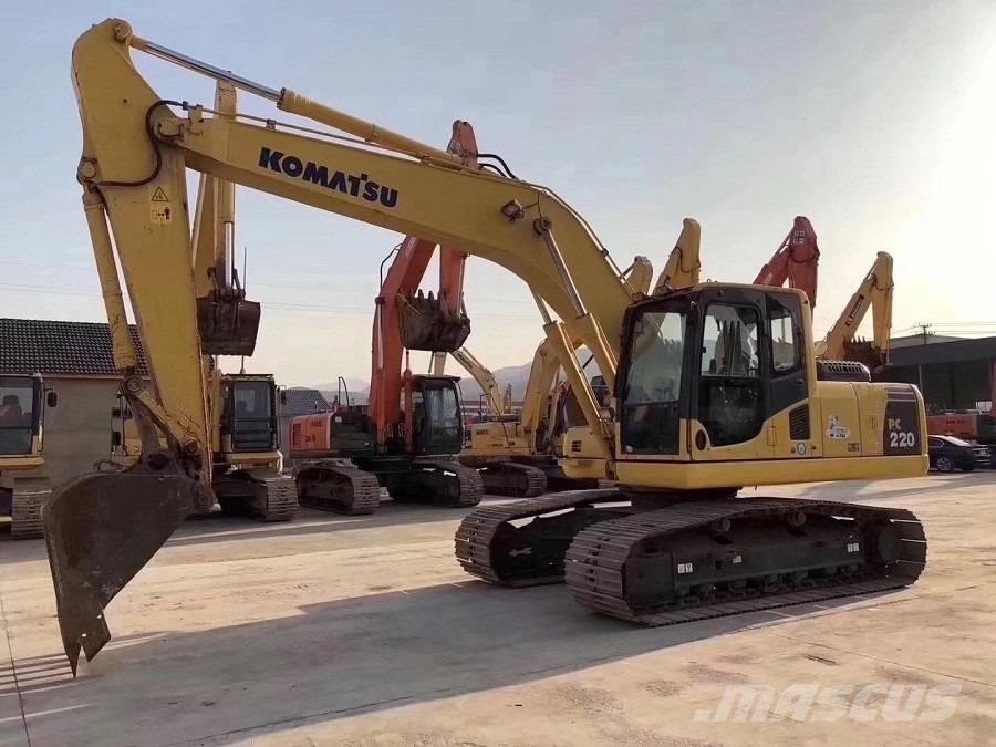 Komatsu pc220-7 履带挖掘机