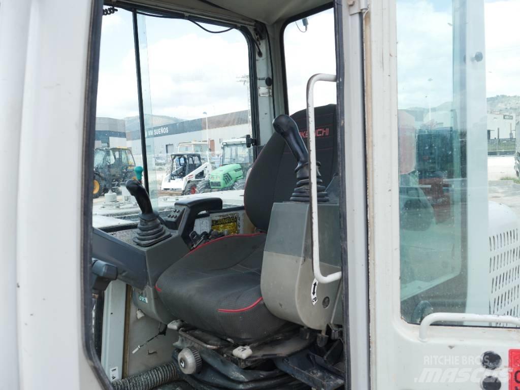 Takeuchi TB 175 中型挖掘机
