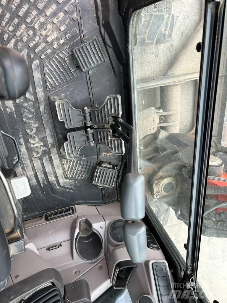 Kubota U 50 小型挖掘机