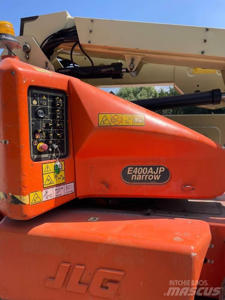 JLG E 400 AJP 曲臂高空工作平台