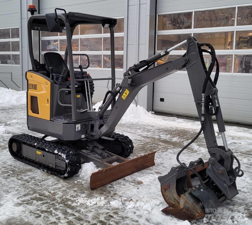 Volvo ECR18E 小型挖掘机