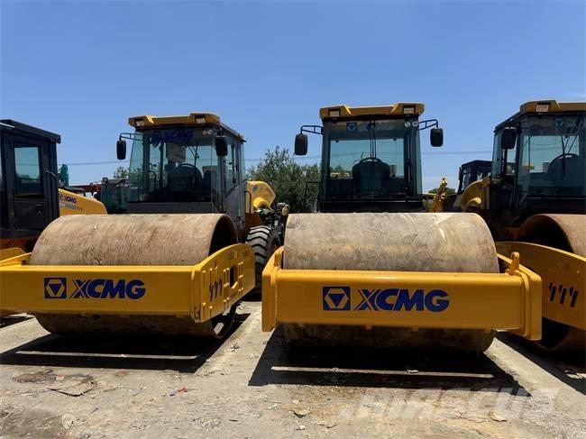 XCMG XS 223 J 单轮压路机