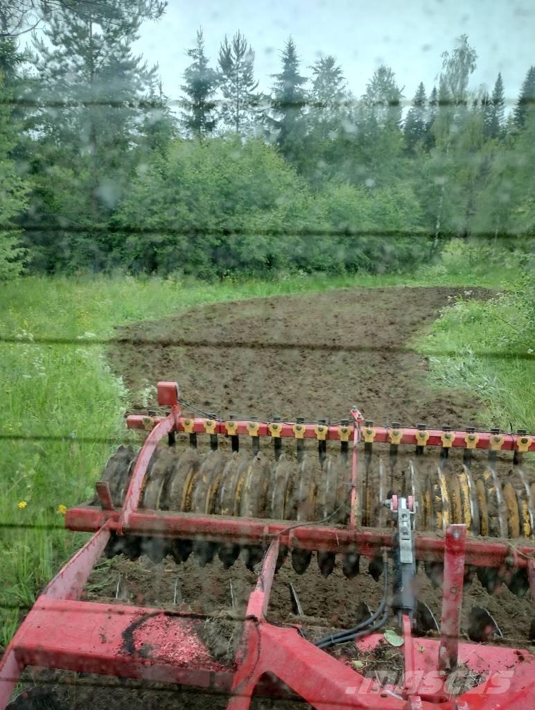 Väderstad CR 3000 圆盘耙