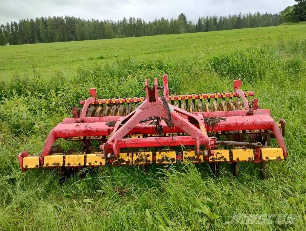 Väderstad CR 3000 圆盘耙