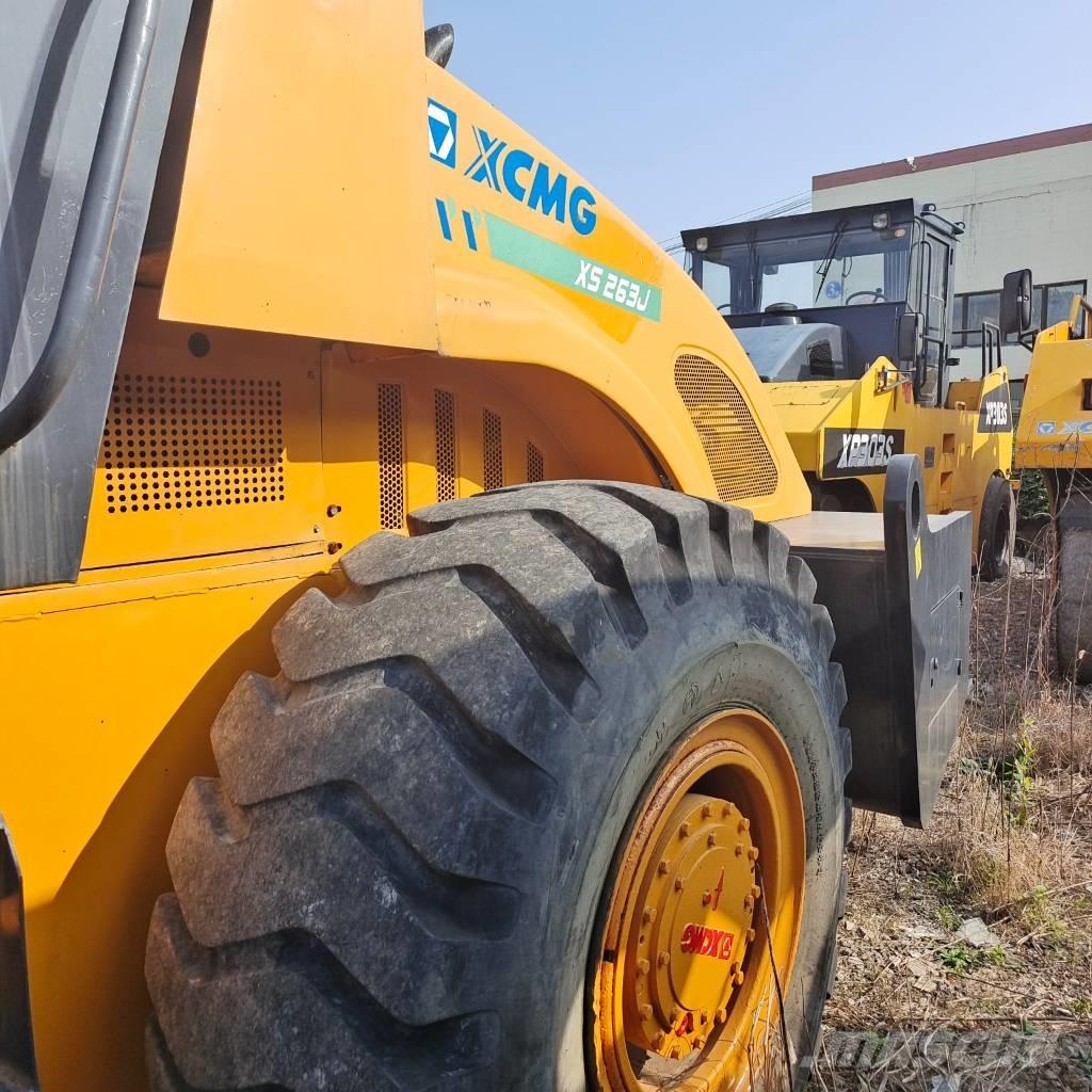 XCMG XS 263 J 单轮压路机