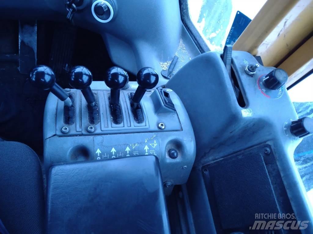 Volvo L 90 E 轮式装载机