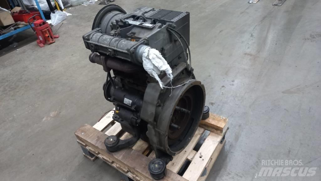Deutz F2L1011F 发动机