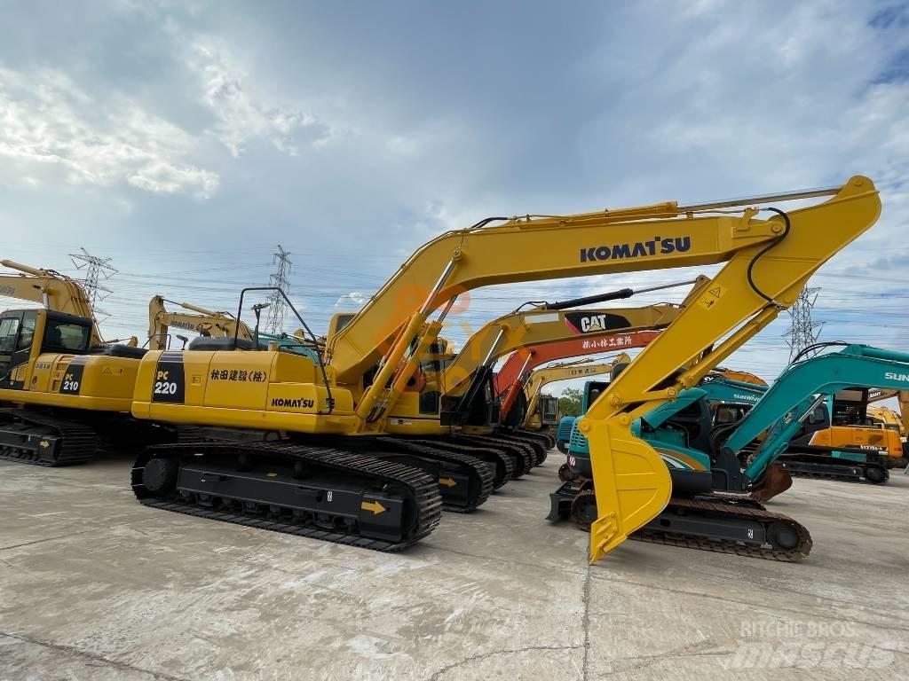 Komatsu PC 220-8 履带挖掘机