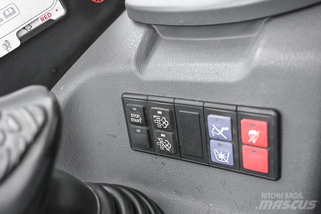 Manitou MT 730 伸缩臂叉装车|叉装车