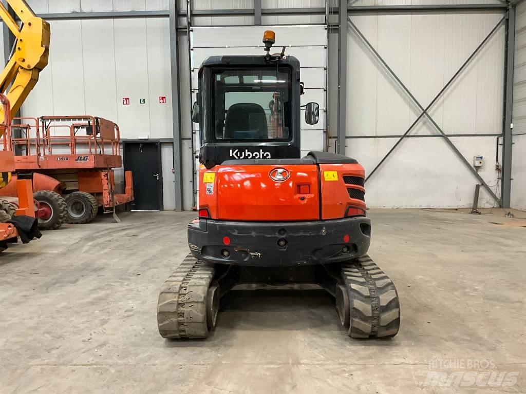 Kubota U 48-4 小型挖掘机
