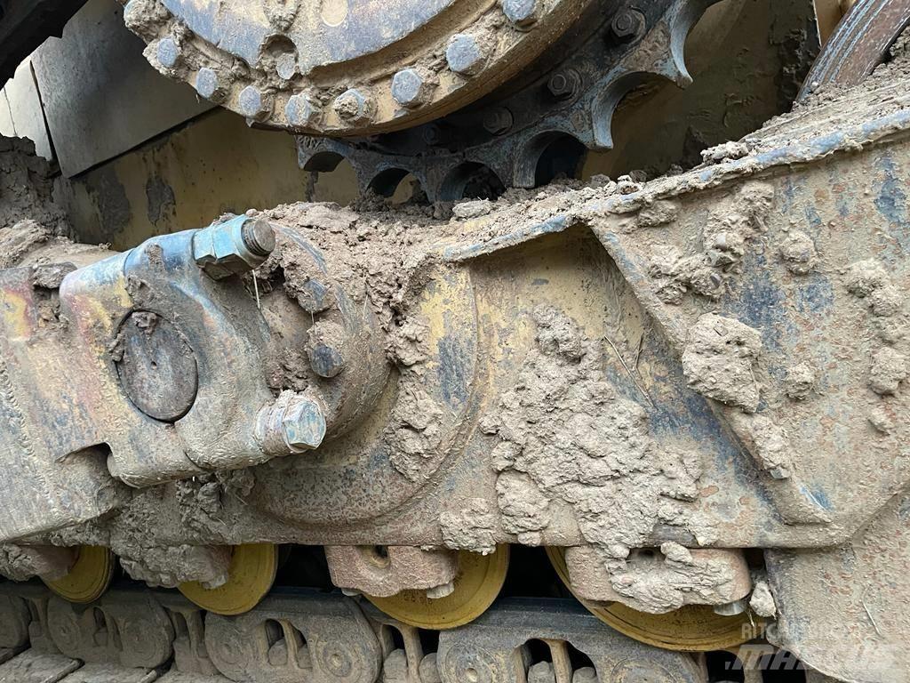 CAT D 6 T XL 履带式推土机
