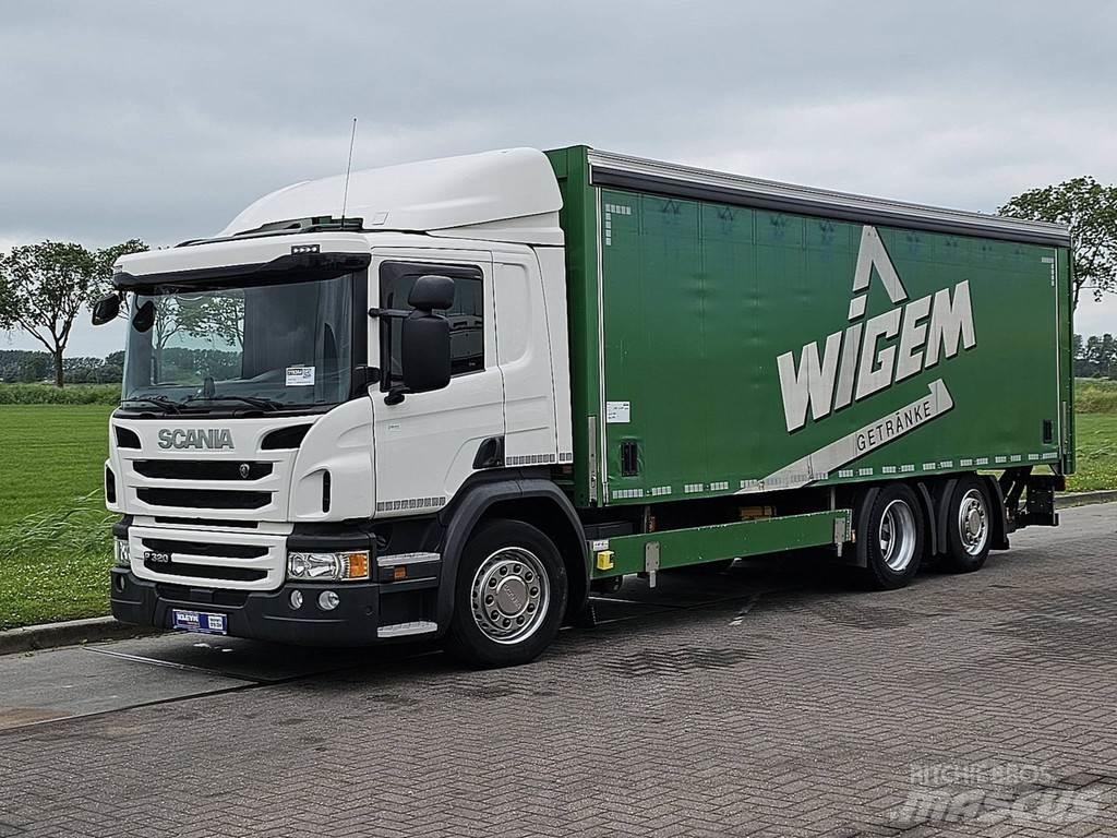 Scania P320 篷布货车