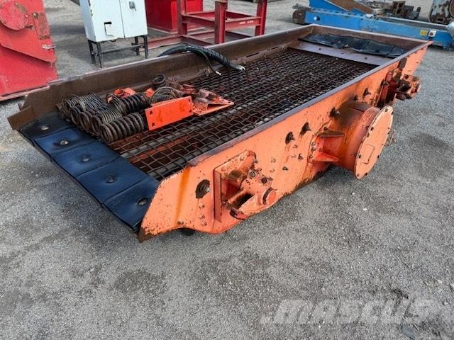 Sandvik USED SCREEN 振动筛