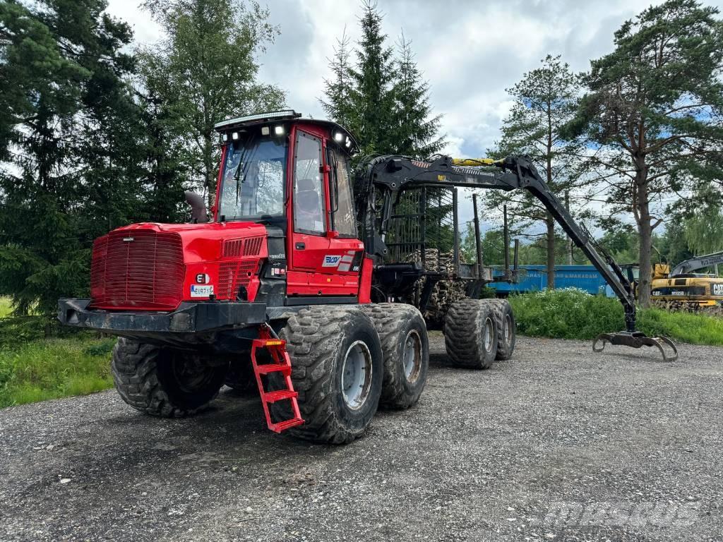 Komatsu 895 集运机