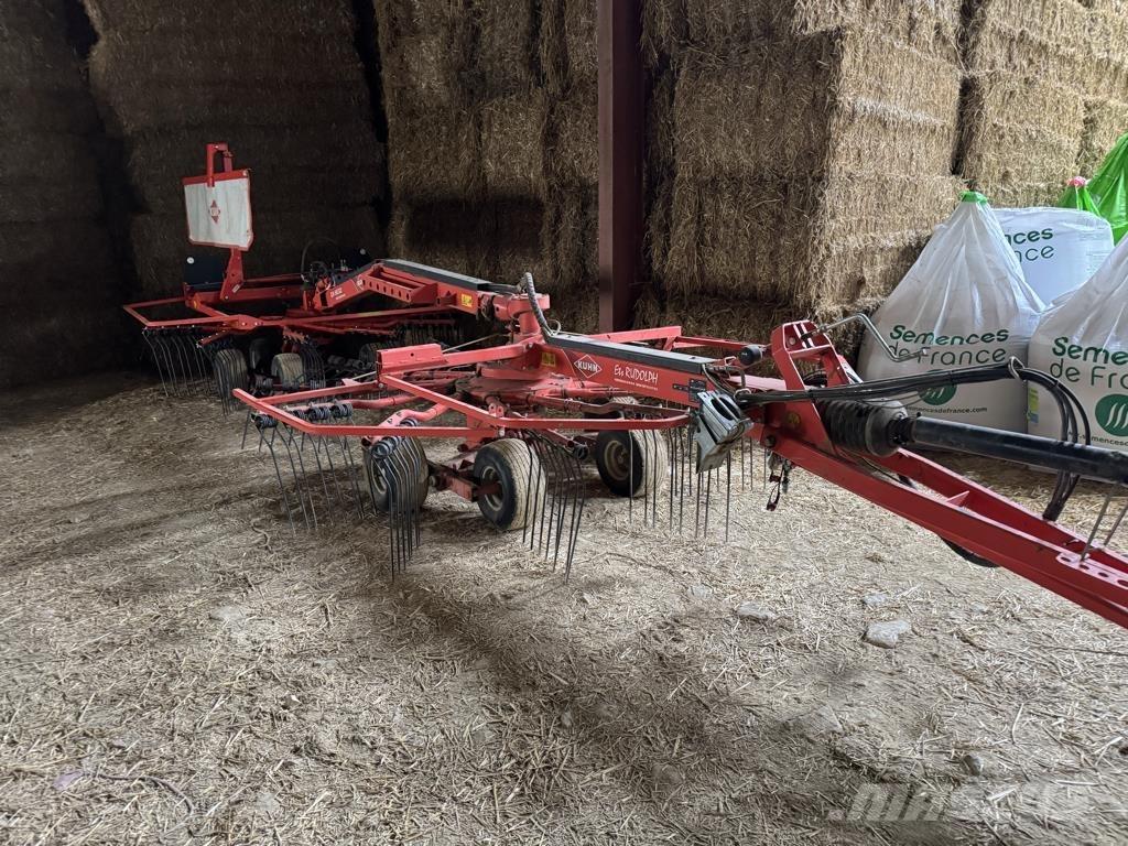 Kuhn GA 6632 + 料堆整形机