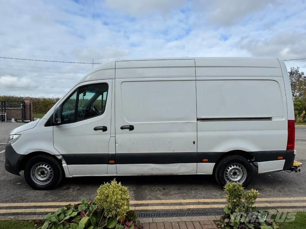 Mercedes-Benz 314 大型面包车