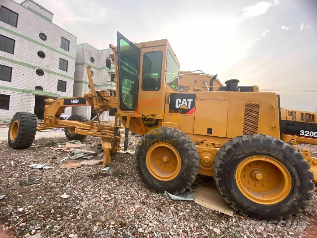 CAT 140 H 平地机/推土机