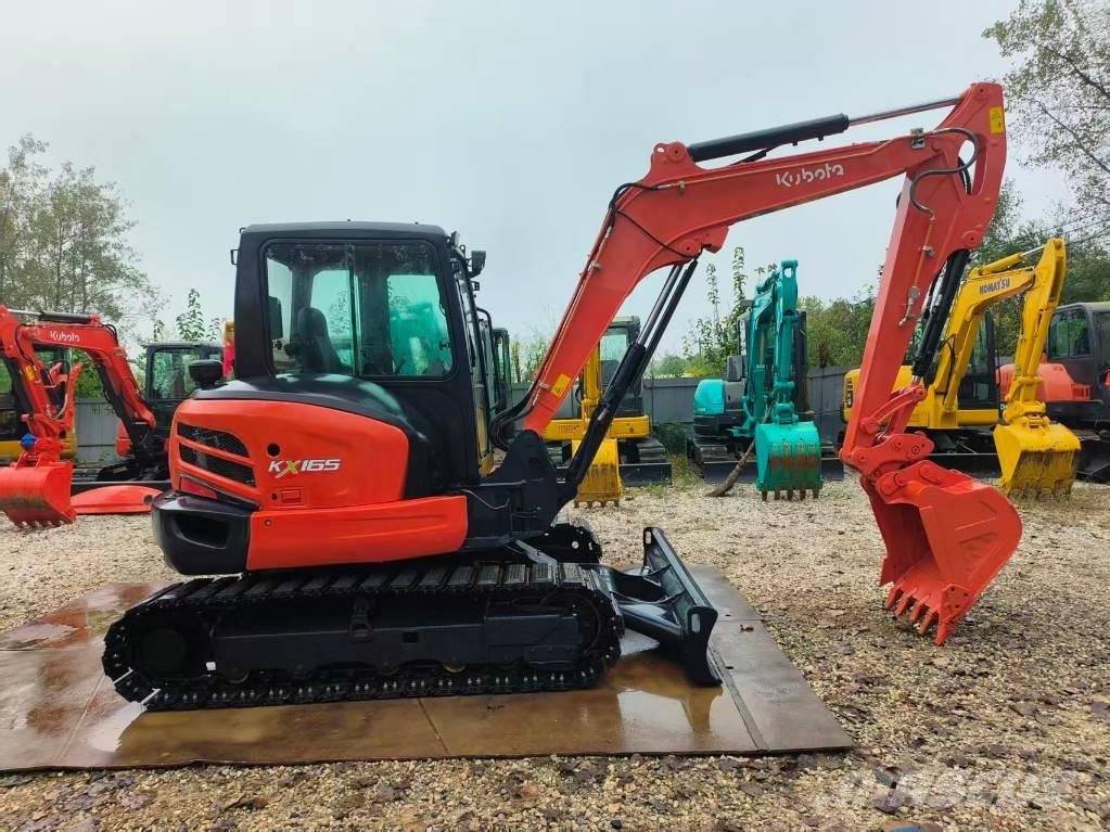 Kubota KX 165 小型挖掘机